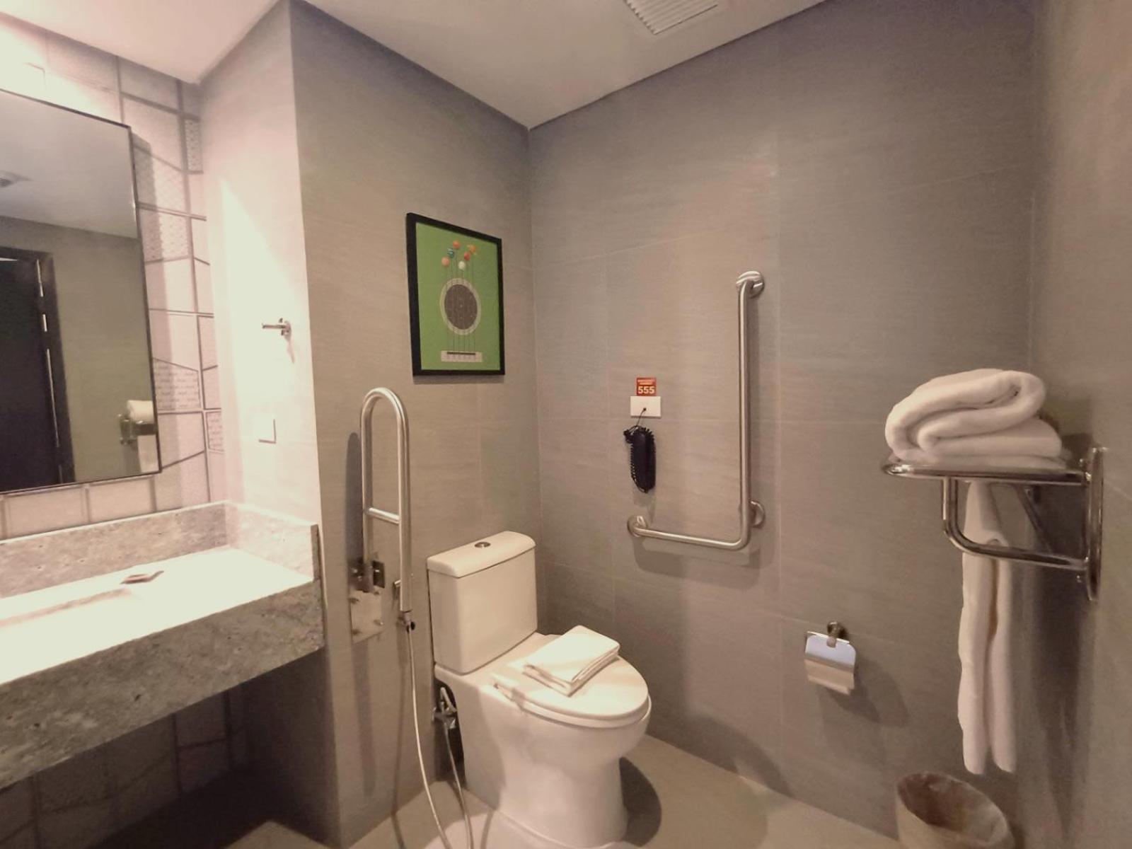 Belmont Hotel Mactan Lapu-Lapu City Zewnętrze zdjęcie